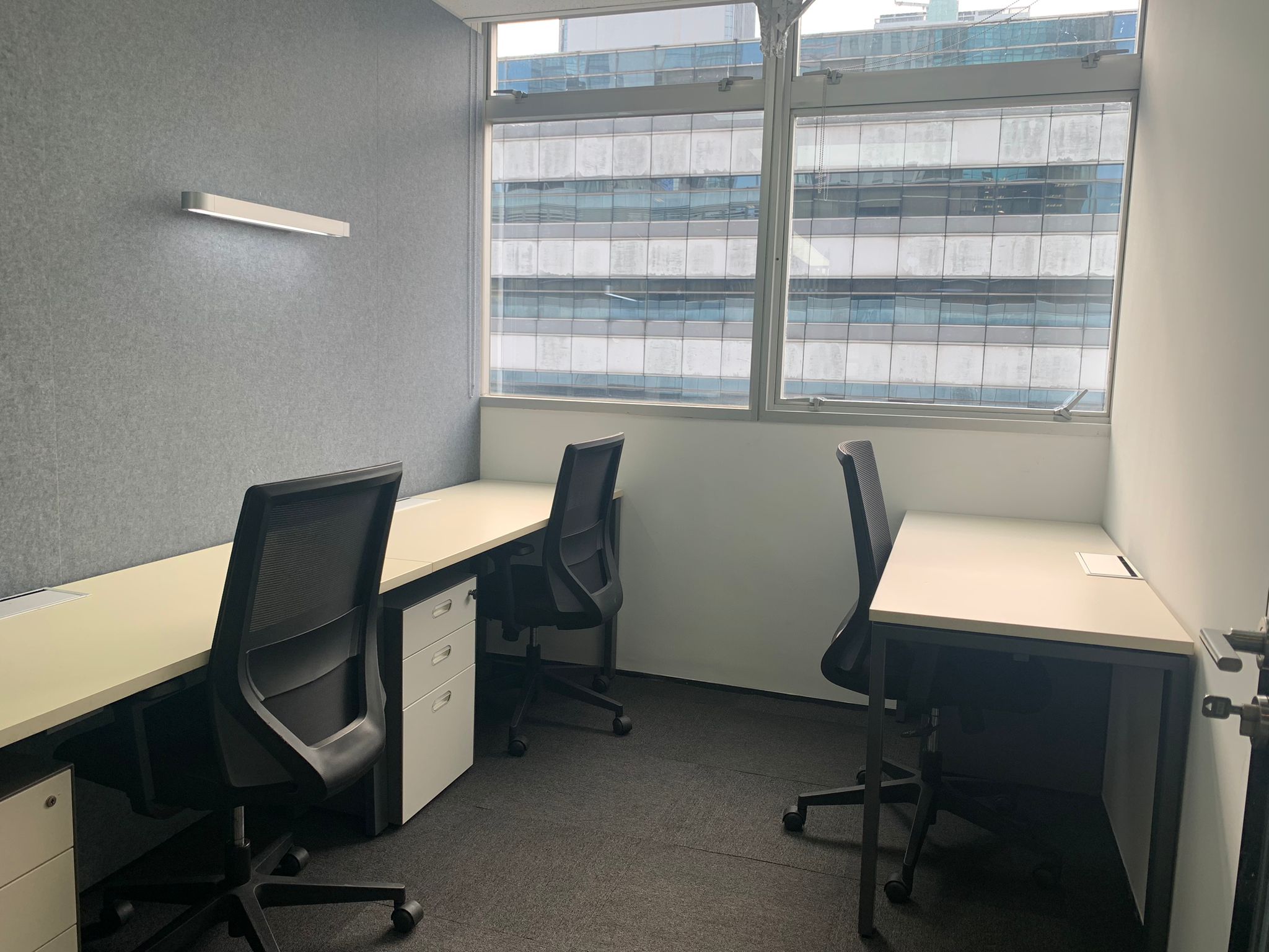辦公室出租3人 - (九龍長沙灣道833號長沙灣廣場) - main